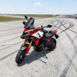 Paneles laterales de fibra de carbono con asa - Ducati Multistrada V4