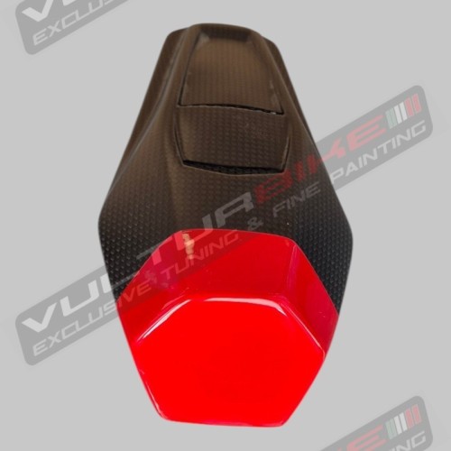 Almohadilla central de carbono de línea personalizada para Ducati Panigale y Streetfighter V4 / V4S