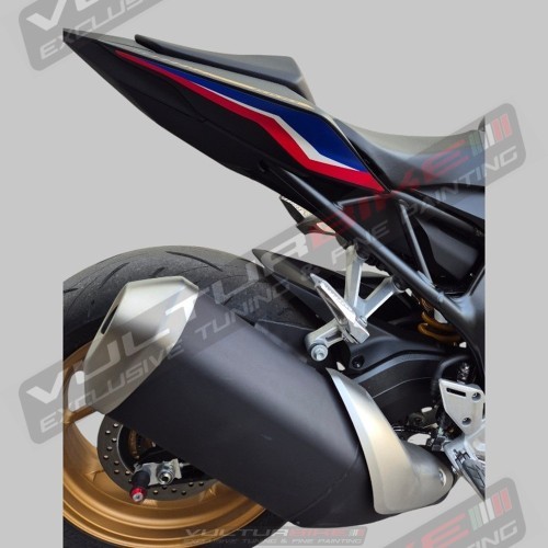 Komplettes Aufkleberset für den Honda Hornet – Windschutzscheibe, Heck, Seitenteile und vorderer Kotflügel