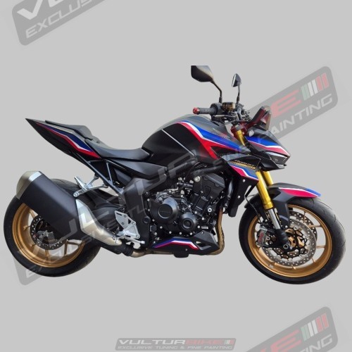 Kit complet d’autocollants pour Honda Hornet - bulle, arrière, panneaux latéraux et aile avant