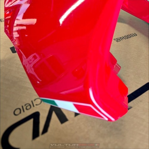 Banderas laterales para la carena delantera - Ducati Multistrada V2