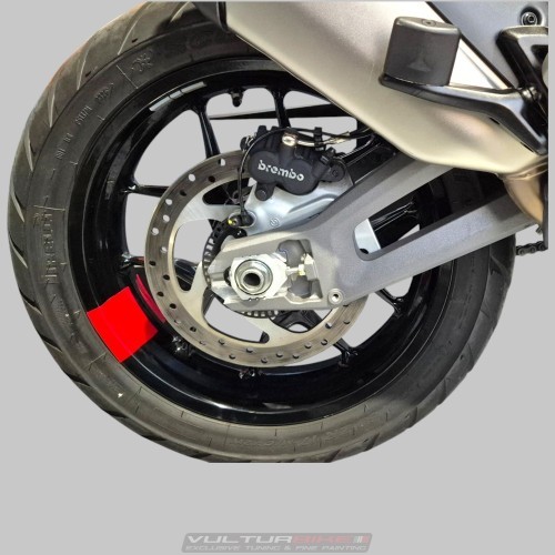 Dekorative Aufkleberfarben Ihrer Wahl für den Radkanal – Ducati Multistrada V2 / V2S