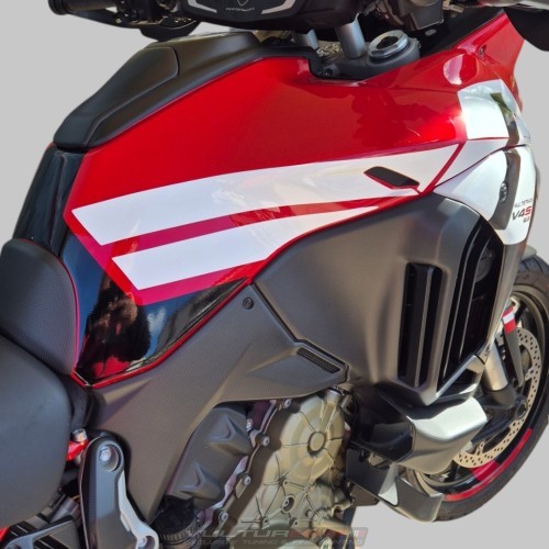 New Corse adhesive graphics compatible with Ducati Multistrada V4 / V4S