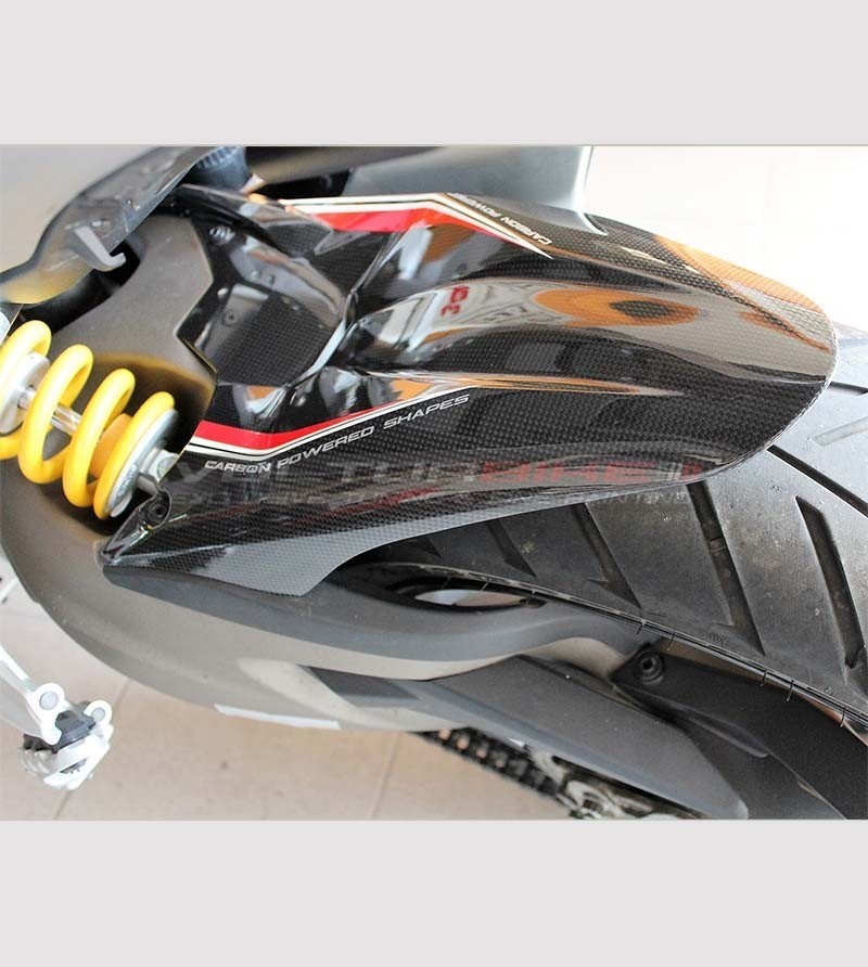 Aile arrière en carbone de conception personnalisée - Ducati Multistrada 1200 DVT / 1260