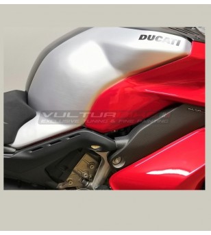 Cubierta de depósito de carbono personalizada - Ducati Panigale V4 / V4S / V4R / Streetfighter V4