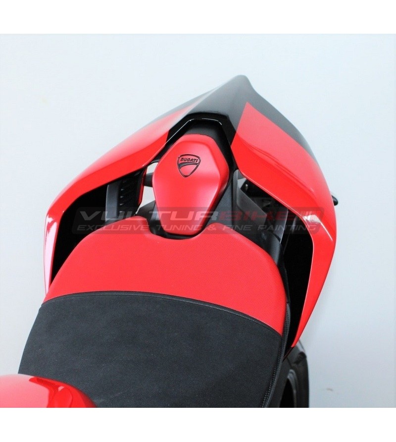 Custom design backrest - Ducati Panigale V4 / V4S / V4R / Streetfighter V4