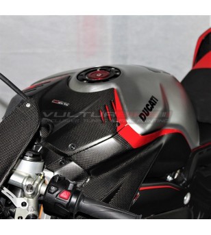 Cubierta de tanque de carbono efecto aluminio cepillado - Ducati Panigale V4 streetfighter V4