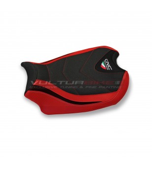 Black red saddle coating - Ducati Panigale V4 / V4S / V4R