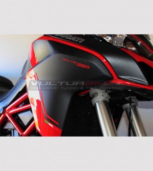 Adhesive kit for Multistrada 1260 with customisable profiles